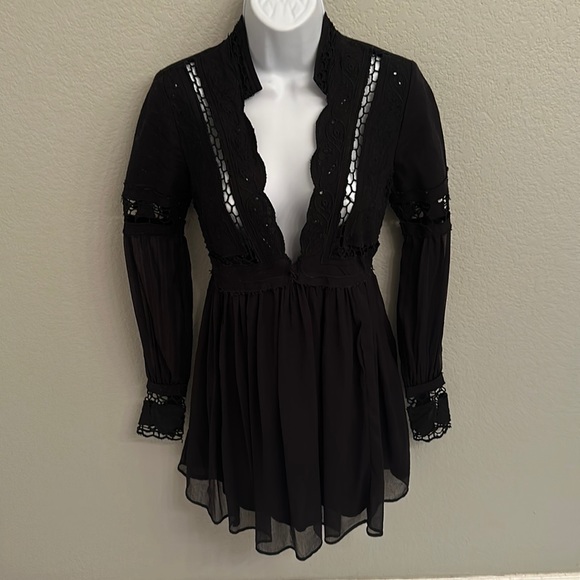 Free People Embroidered Black Mini Boho Dress 0 - Picture 1 of 7